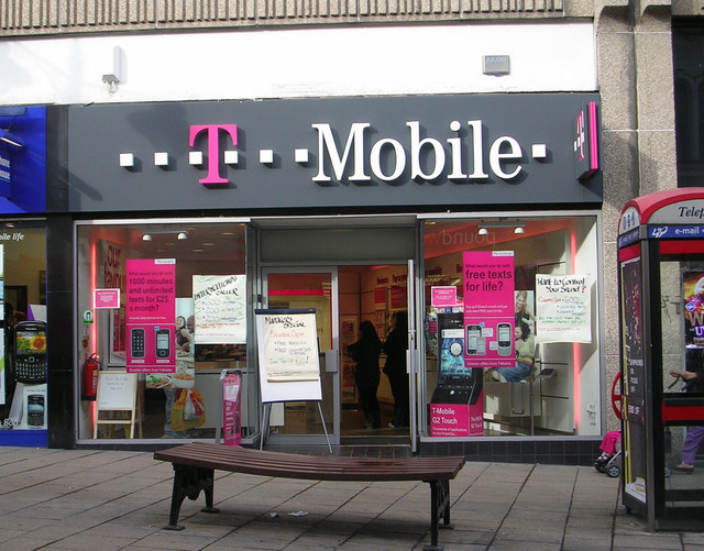 Verizon Communications Inc. (NYSE:VZ), AT&T Inc. (NYSE:T) and T-Mobile Us Inc (NASDAQ:TMUS) Accused Of Donald Trump’s Unsolicited Campaign Texts