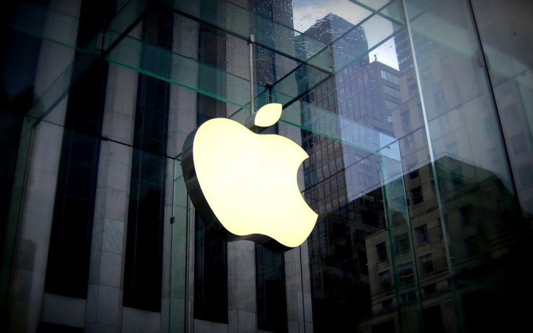 Apple Inc. (NASDAQ:AAPL) Planning a Strategic Partnership With Tesla (NASDAQ:TSLA) to Produce Autonomous Car