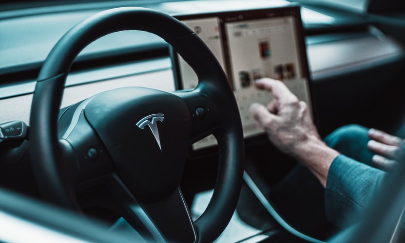 Kimbal Musk Cashes In On The Booming Stock Of Tesla Inc (NASDAQ:TSLA) By Selling 30,000 Shares